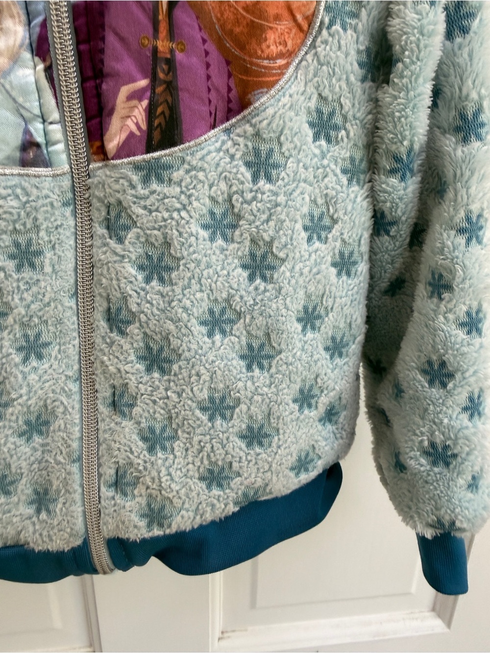 Disney Frozen 4T Girls Plush Light Blue Hooded Winter Puffer Jacket Elsa & Anna - Picture 4 of 7
